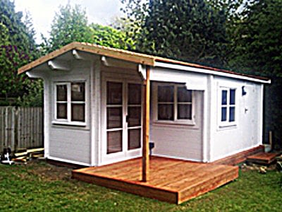 Summer-House-with-Patio